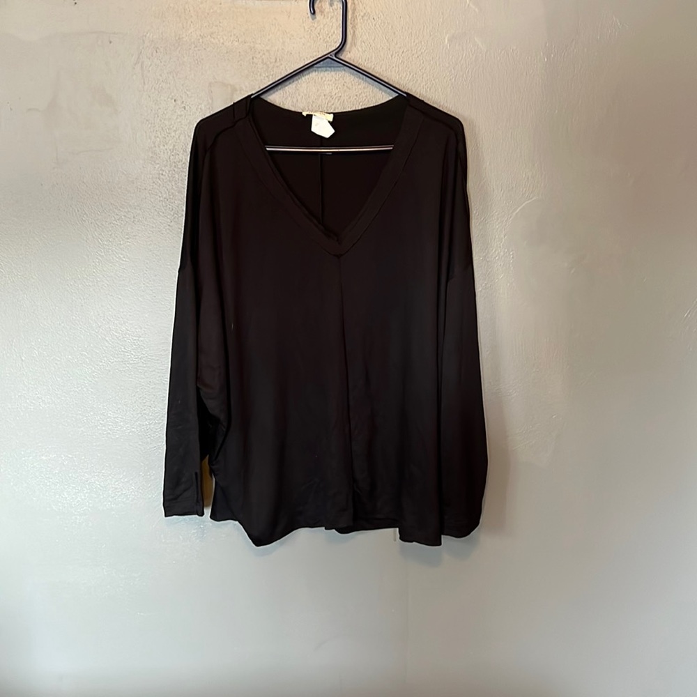 Blumin dolman sleeve size small